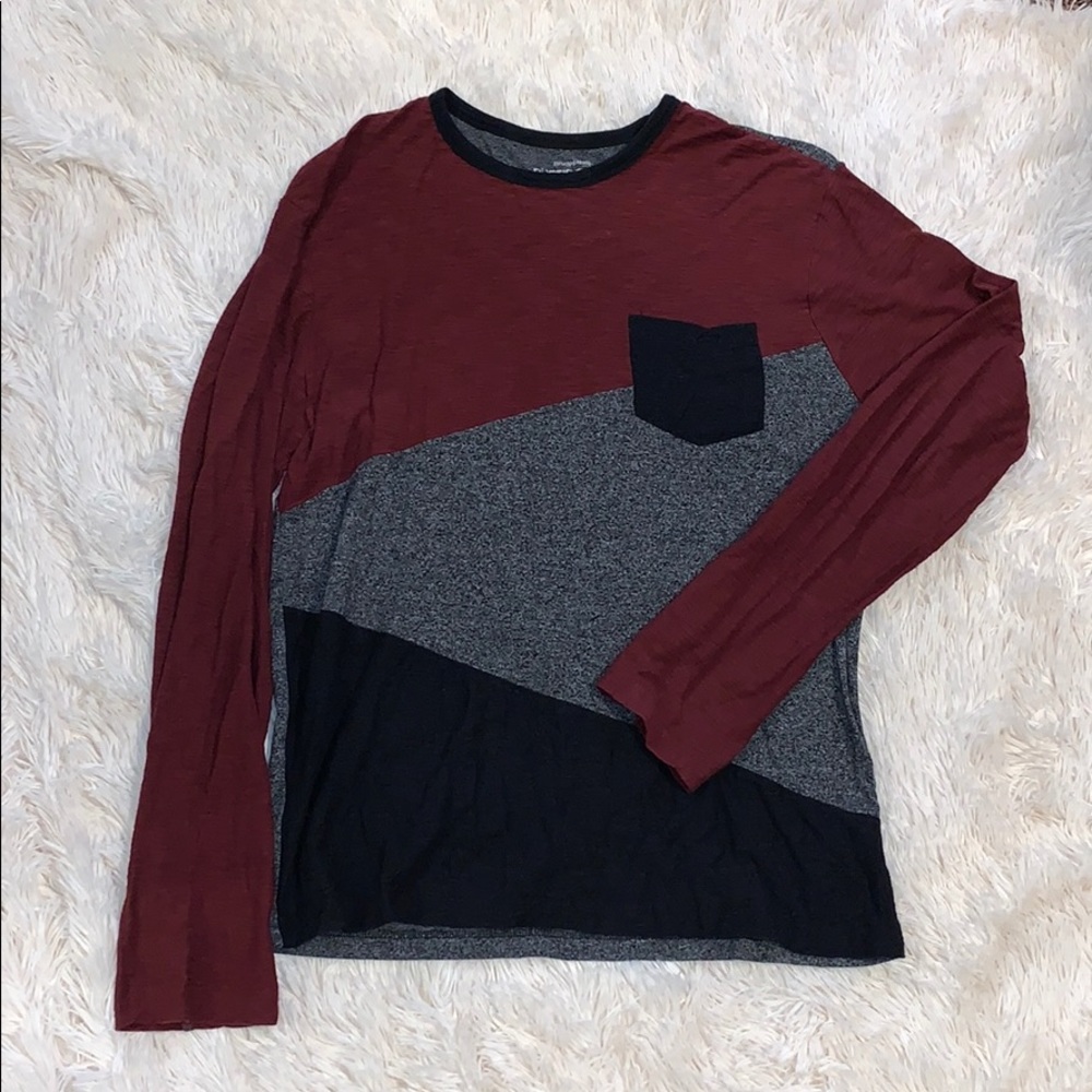 Long sleeve t-shirt w/ pocket